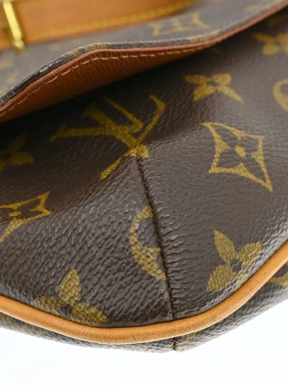 Best03 LOUIS VUITTON MUSETTE TANGO SHORT SHOULDER BAG